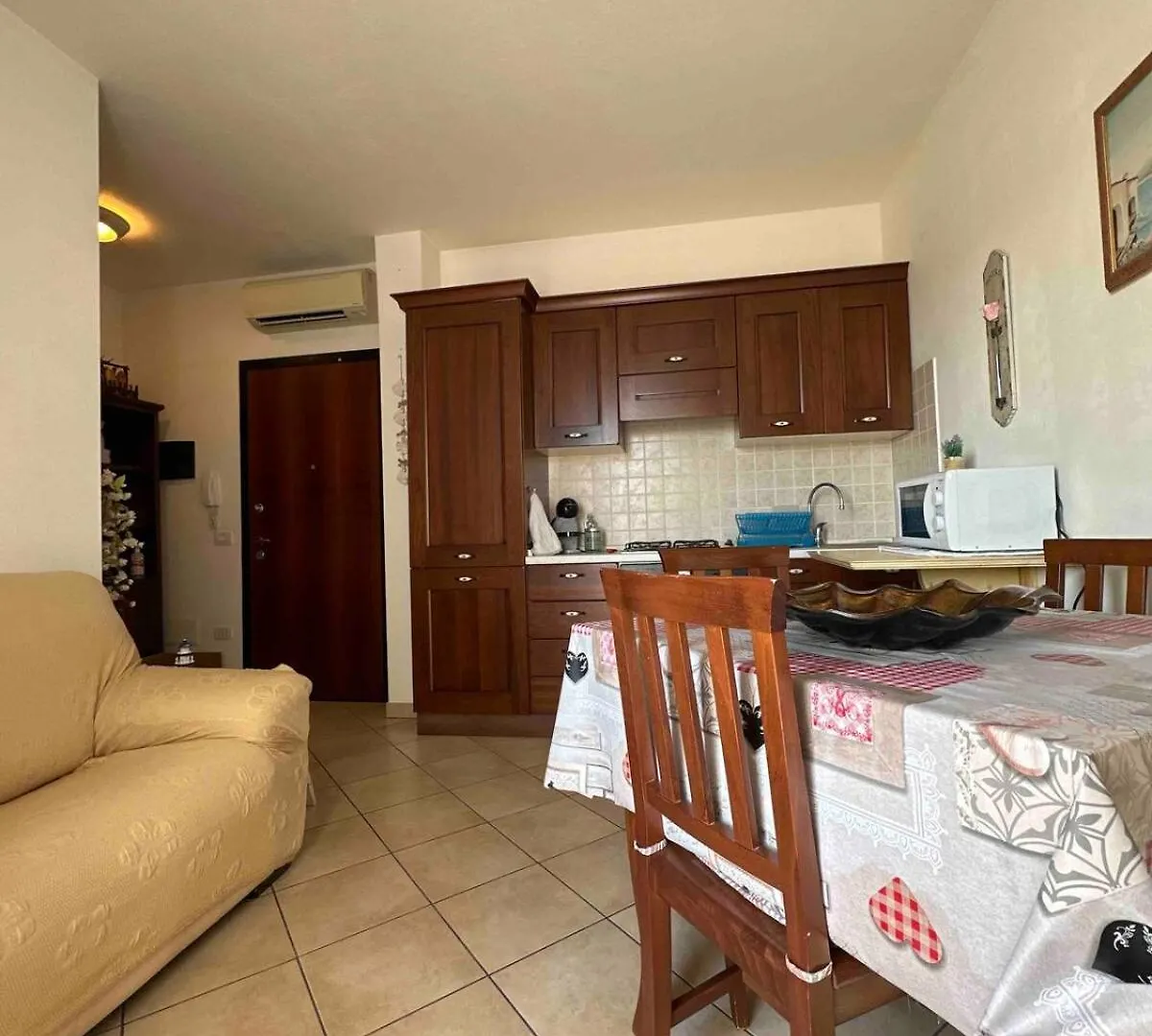 Apartment With A View In Arzachena Itálie